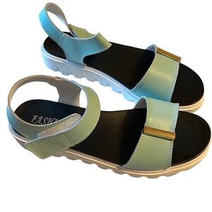 Blue sandals by Fashion. (New)Ankle/toe straps. Sz 40 (7 1/2-8 )